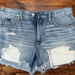 AE High-Rise Festival Shorts